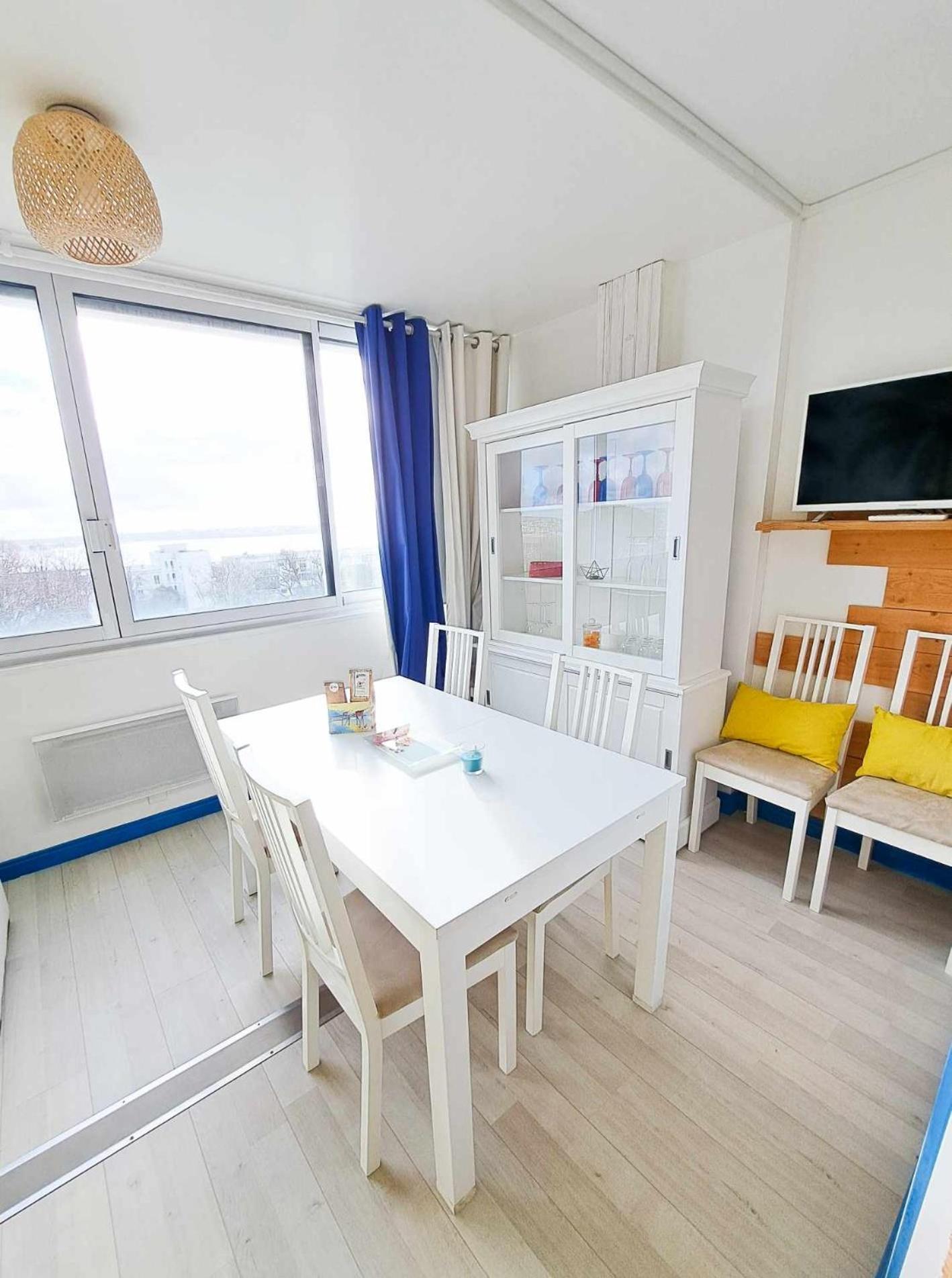 L'Escale - Vue Mer, Plage, Centre Ville, Ideal Pour Couple Royan Esterno foto